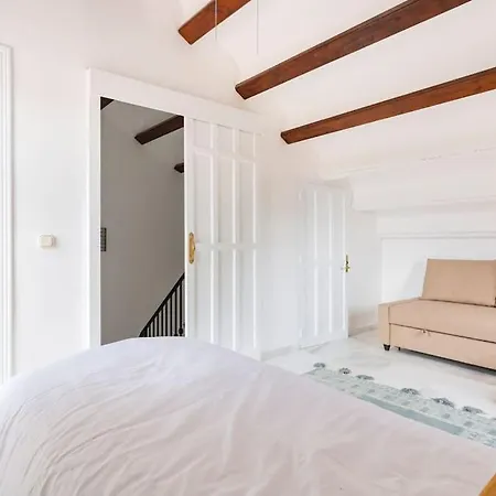 Вилла Stylish Spanish 3 Bd Townhouse On The Golden Mile