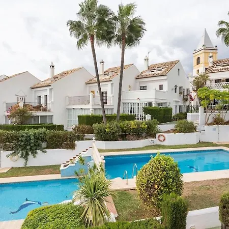 Stylish Spanish 3 Bd Townhouse On The Golden Mile * Марбелья